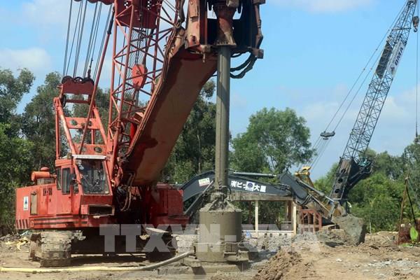 Không để các đơn vị thi công ở Cà Mau phải chờ mặt bằng