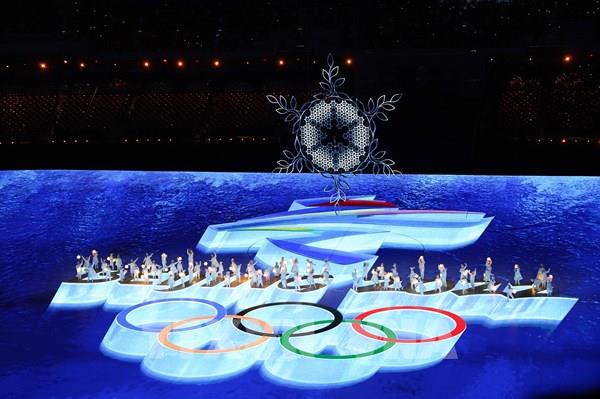 Rực rỡ sắc màu lễ bế mạc Olympic mùa Đông Bắc Kinh 2022