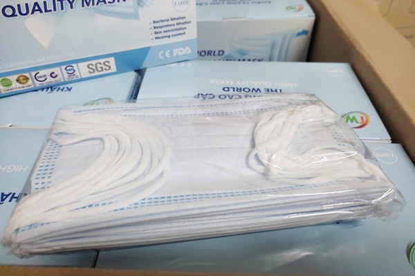 Giả danh nhân viên Bệnh viện 19-8 để lừa bán khẩu trang