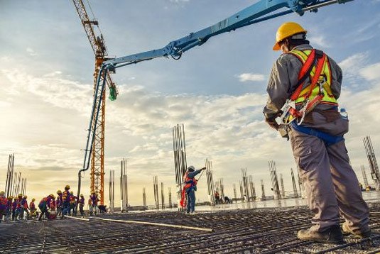 Thế nào được coi là nhà thầu phụ của công trình?