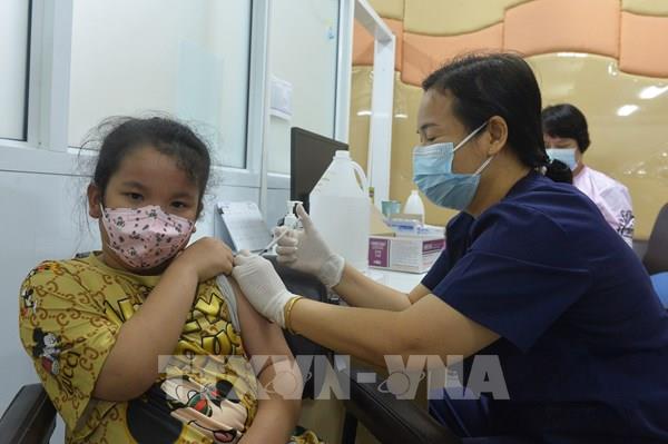 Thái Lan nâng mức cảnh báo dịch COVID-19 trên toàn quốc