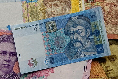 Ukraine giảm tỷ giá đồng nội tệ so với đồng USD