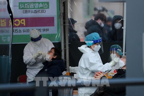 Hàn Quốc dự báo thời điểm làn sóng biến thể Omicron lên đỉnh điểm