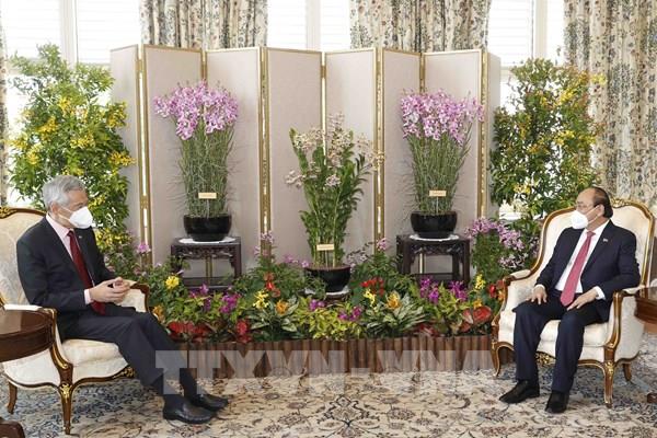 Chủ tịch nước Nguyễn Xuân Phúc hội đàm với Thủ tướng Singapore Lý Hiển Long