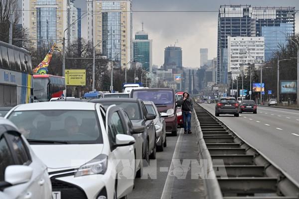 Thái Lan sơ tán hàng trăm công dân khỏi Ukraine