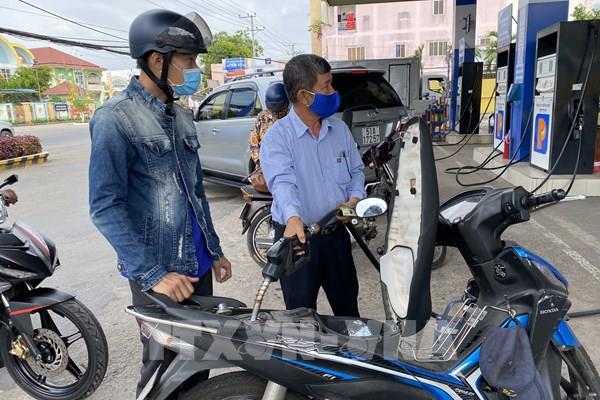 Tính toán để sớm có cơ chế điều hành giá xăng dầu phù hợp diễn biến thị trường