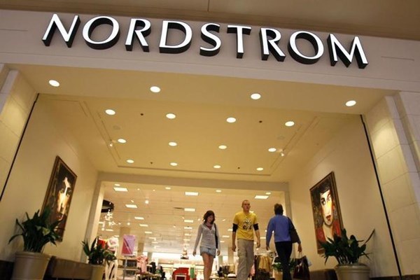 Nordstrom sẽ đóng cửa chi nhánh ở Canada
