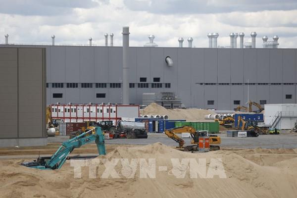 Tesla ra mắt nhà máy sản xuất xe điện lớn nhất nước Đức