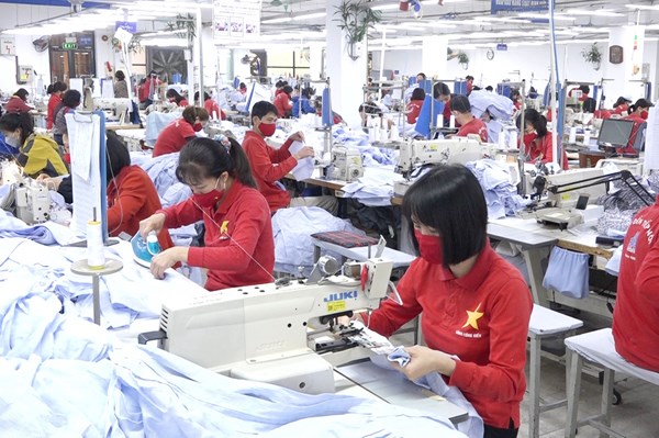 "Xanh hóa" dệt may