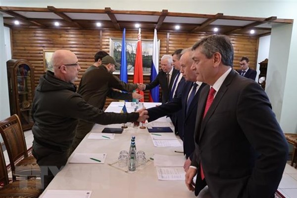 Ukraine xác nhận sẽ đàm phán trực tuyến với Nga