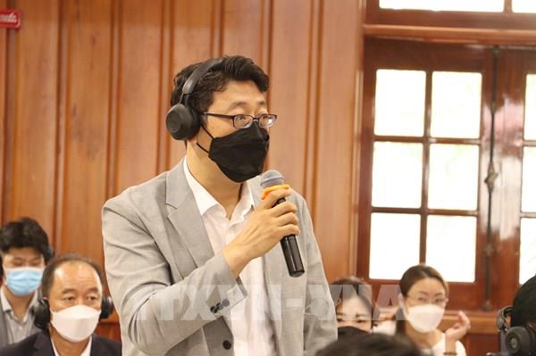 Hàn Quốc muốn đầu tư khu công nghiệp tại Long An