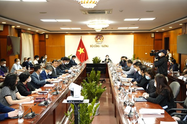 Hỗ trợ tối đa để giữ vững các đơn hàng giữa các doanh nghiệp Việt Nam và Hoa Kỳ