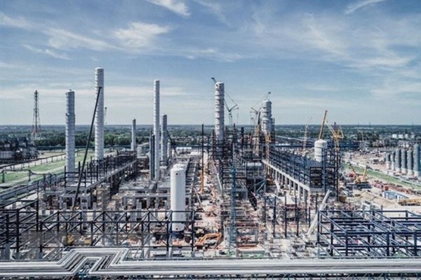 IIF: Xuất khẩu năng lượng của Nga tăng mạnh