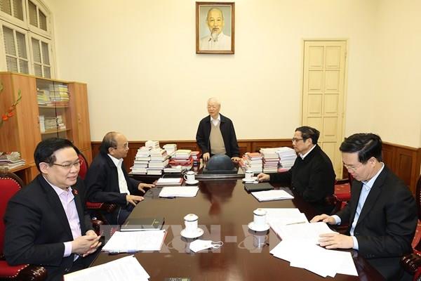 Tổng Bí thư Nguyễn Phú Trọng chủ trì cuộc họp lãnh đạo chủ chốt