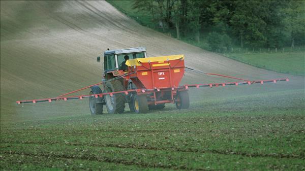 Khủng hoảng nguồn cung phân bón do ảnh hưởng từ căng thẳng Nga-Ukraine