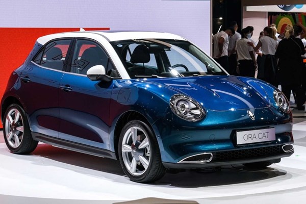 EU thúc Mỹ cấp tín dụng thuế cho các doanh nghiệp ô tô điện châu Âu