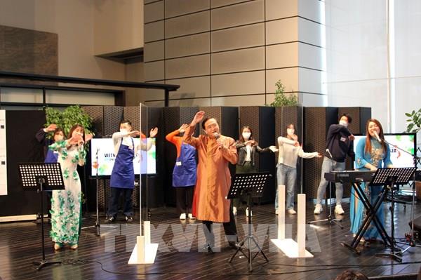 Giao lưu trực tuyến kết nối thế hệ trẻ Việt Nam - Nhật Bản