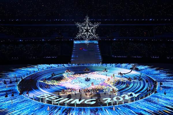 Hoành tráng lễ bế mạc Paralympic mùa Đông Bắc Kinh 2022
