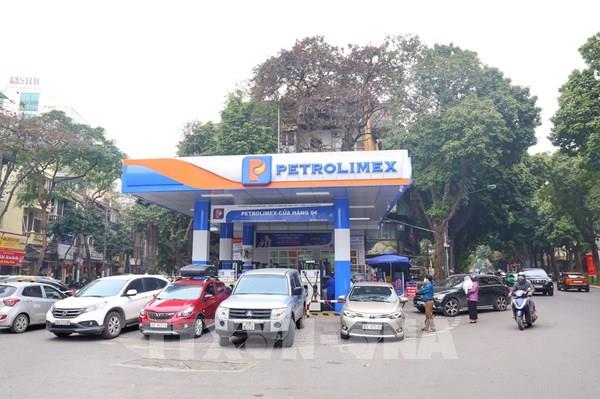 Thế giới trong "vòng xoáy" giá năng lượng tăng cao - Bài cuối: Đảm bảo nguồn cung và bình ổn giá xăng dầu