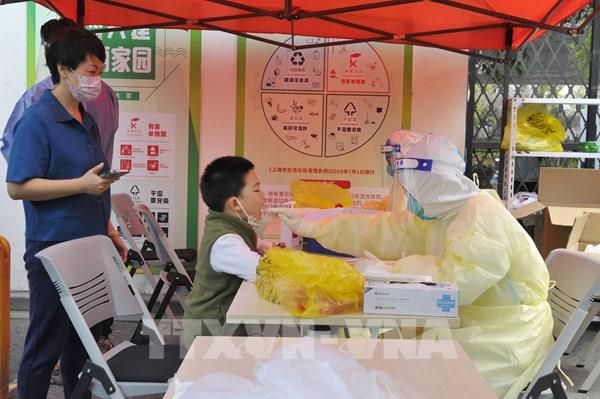 Dịch COVID-19 diễn biến phức tạp tại Trung Quốc và Hàn Quốc