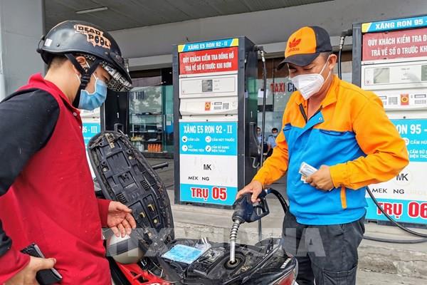 Phát huy vai trò quản lý Nhà nước trong điều hành giá xăng dầu