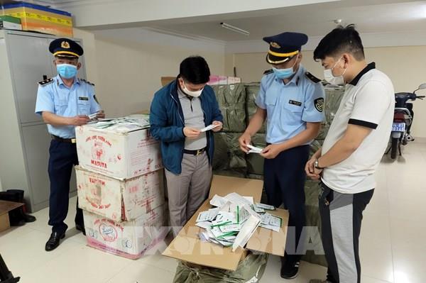 Quảng Ninh phát hiện số lượng lớn bộ sinh phẩm xét nghiệm COVID-19 không rõ nguồn gốc