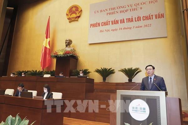 Chủ tịch Quốc hội Vương Đình Huệ: Phải có kịch bản rõ ràng về điều hành giá xăng dầu