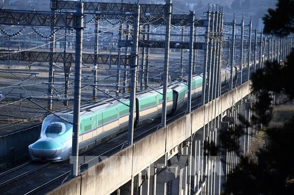 Nhật Bản cảnh báo sóng thần cao 1 mét sau động đất có độ lớn 7,3