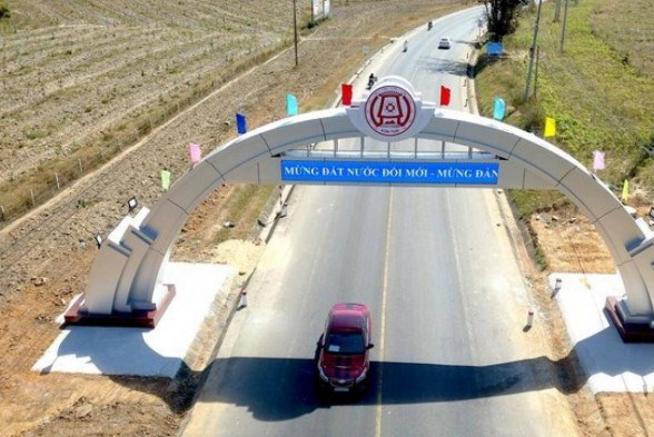 Tổng cục Đường bộ Việt Nam lên tiếng về xây 5 cổng chào trái phép ở Kon Tum