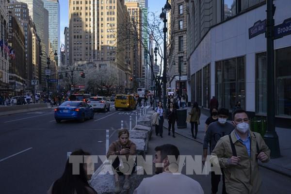 Thêm 1 triệu người Mỹ ghi tên vào danh sách triệu phú bất chấp dịch COVID-19