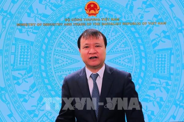 Xuất khẩu trực tuyến thông qua nền tảng thương mại điện tử