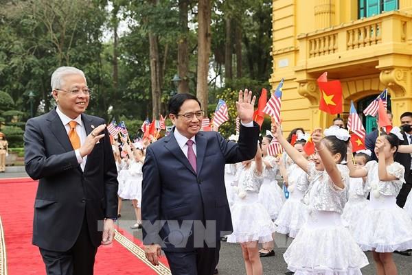 Thủ tướng chủ trì Lễ đón Thủ tướng Malaysia Dato’ Sri Ismail Sabri bin Yaakob