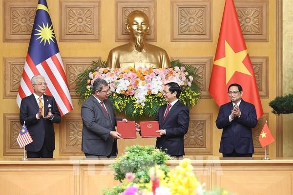 Lễ trao đổi các văn kiện hợp tác Việt Nam-Malaysia