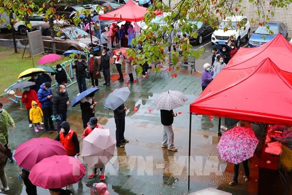 Chính quyền Thượng Hải (Trung Quốc) kêu gọi người dân không tích trữ hàng hóa