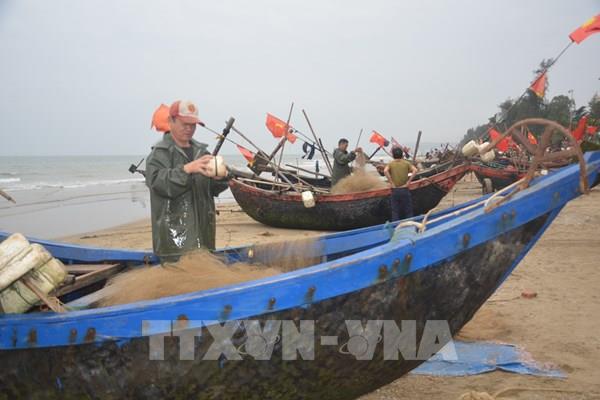 Thanh Hóa: Khan hiếm lao động đi biển đầu năm