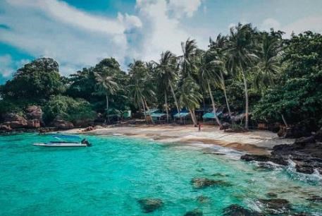 Du lịch Phú Quốc vào mùa mưa có làm chuyến đi chơi của bạn buồn chán không?