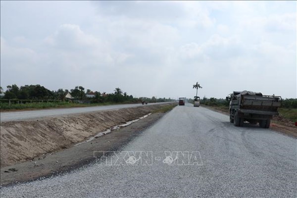 Long An gấp rút thực hiện 3 công trình giao thông trọng điểm