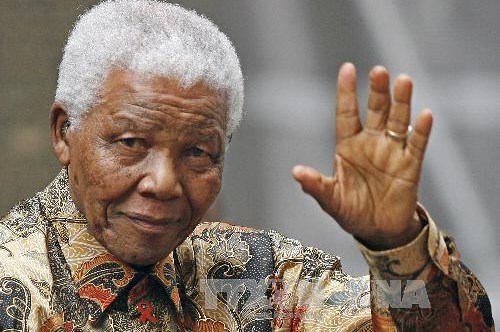 Bản NFT của lệnh bắt giữ cựu Tổng thống Nam Phi N.Mandela thu về 130.550 USD