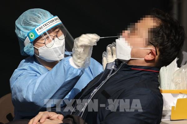 Người mắc COVID-19 có nguy cơ phát triển các cục máu đông trong 6 tháng