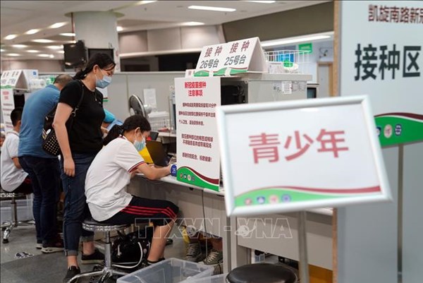 Phong tỏa từng phần thành phố Thượng Hải để ngăn chặn COVID-19