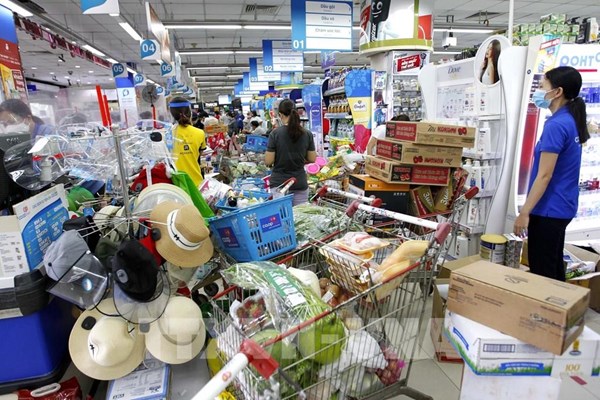 Doanh nghiệp bình ổn chịu sức ép thị trường