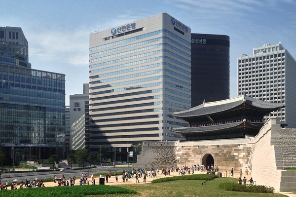 Xu hướng cắt giảm chi nhánh ngân hàng tại Hàn Quốc