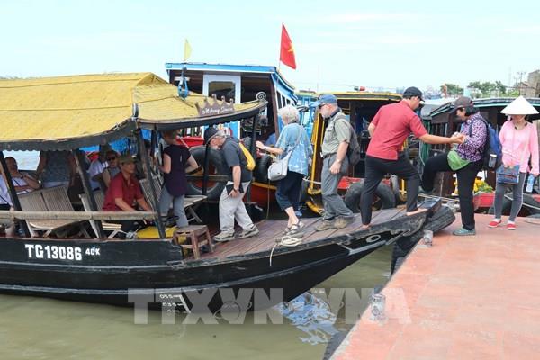 Du lịch ĐBSCL nỗ lực vượt khó * Bài 2: Liên kết, tạo động lực phát triển