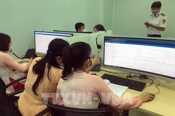 Hệ thống thu phí cảng biển thông suốt trong ngày đầu triển khai chính thức