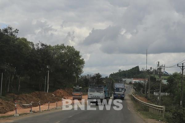 Gần 1.000 tỷ đồng đầu tư nâng cấp Quốc lộ 12A và Quốc lộ 2C