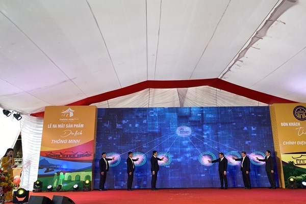 Thanh Hóa: Ra mắt sản phẩm du lịch thông minh và mở cửa đón khách tham quan khu Lam Kinh