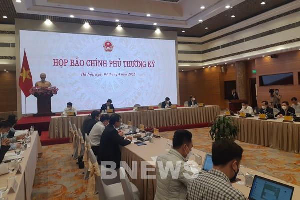 Làm rõ các nội dung liên quan xử lý nợ xấu, bất động sản và đầu tư công