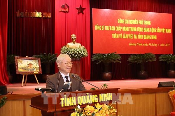 Tổng Bí thư Nguyễn Phú Trọng: Tiếp tục đổi mới tư duy, cách làm đưa Quảng Ninh phát triển toàn diện hơn nữa