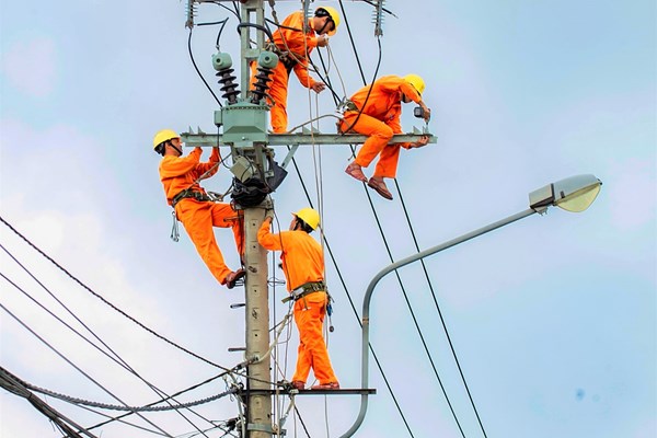 EVNSPC đảm bảo cung cấp điện dịp lễ quan trọng 