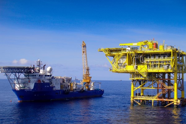 Nỗ lực chặn đà suy giảm sản lượng khai thác, PVN tăng trưởng cao trong quý I/2022